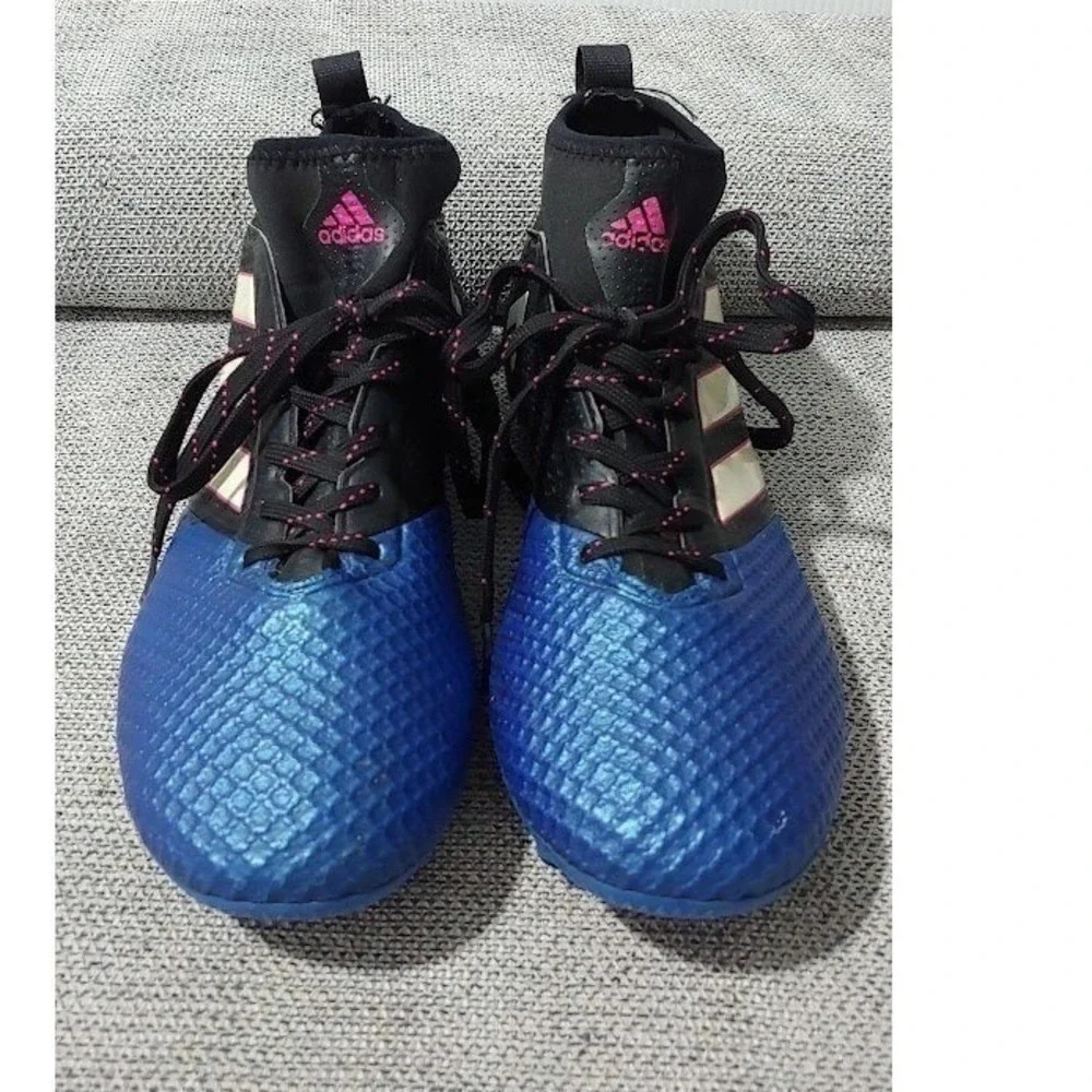 Adidas Predator  Men's 7 Black Blue Indoor Turf Soccer Shoes  PRB698001